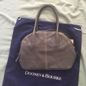 Dooney & Bourke purse